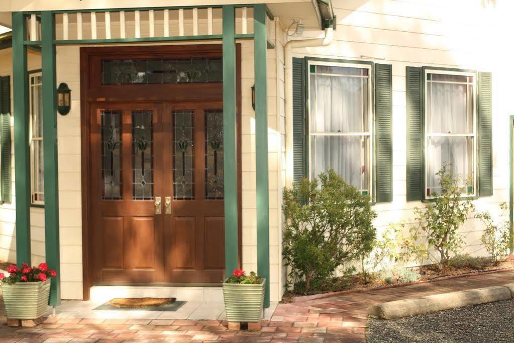 Mccaffrey's Estate Guest house